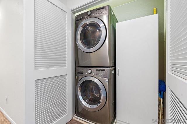 4880 Paramount Dr, San Diego CA: https://media.crmls.org/mediaz/2cf612b6-fe6f-48b4-9d0f-d73cf9237fa2.jpg
