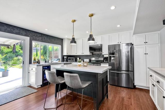 Detail Gallery Image 10 of 37 For 4129 Terry St, Oceanside,  CA 92056 - 4 Beds | 2/1 Baths