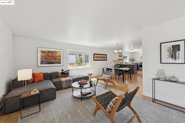 2835 Gaynor Ave, Richmond CA: https://media.crmls.org/mediaz/2cf8a00c-08cd-4f1b-bf91-cc7ad8a8cef9.jpg