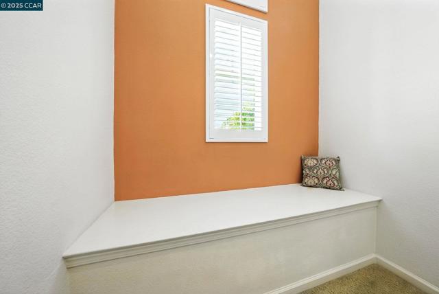 630 Oscar St, Vallejo CA: https://media.crmls.org/mediaz/2cfb1908-25c6-4834-be21-f184cb380b27.jpg