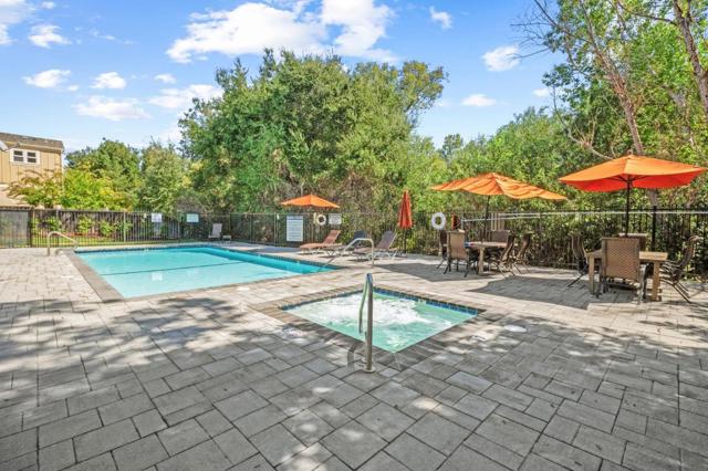 210 Creekside Village Drive, Los Gatos CA: https://media.crmls.org/mediaz/2cfc1bad-43bc-4f0a-9ef3-8be482ee14eb.jpg