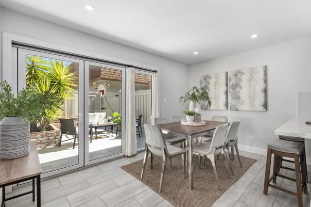 707 Webster Street, Palo Alto CA: https://media.crmls.org/mediaz/2cfc464d-8e56-45df-ac85-5fee9eae00f9.jpg