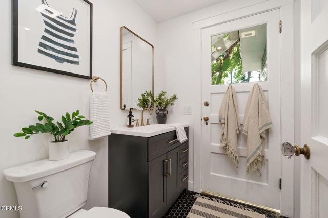 Detail Gallery Image 24 of 75 For 10047 Blackburn Rd, Ventura,  CA 93004 - 4 Beds | 4 Baths