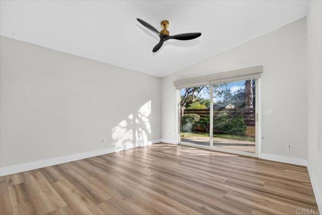 Detail Gallery Image 23 of 42 For 135 Neptune Pl, Escondido,  CA 92026 - 3 Beds | 2 Baths