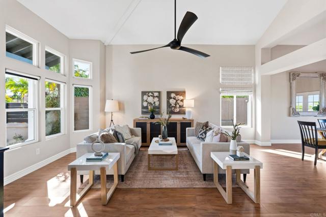 1842 Avenida Mimosa, Encinitas CA: https://media.crmls.org/mediaz/2d01763e-5197-447c-98fe-0593f83ac7b9.jpg