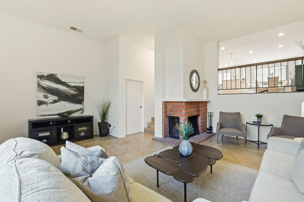 4046 Mahaila Avenue - photo 7