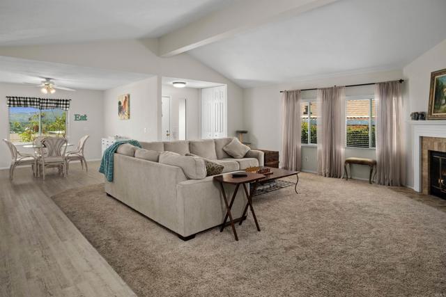Detail Gallery Image 8 of 56 For 909 Richland Rd #115,  San Marcos,  CA 92069 - 3 Beds | 2 Baths