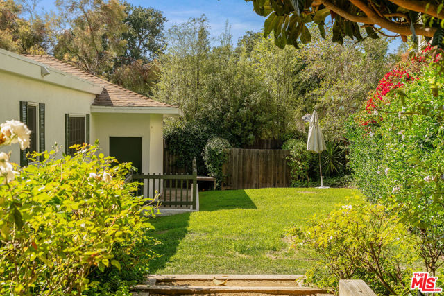 652 Bienveneda Avenue, Pacific Palisades, California 90272, 3 Bedrooms Bedrooms, ,2 BathroomsBathrooms,Single Family Residence,For Sale,Bienveneda,24451429