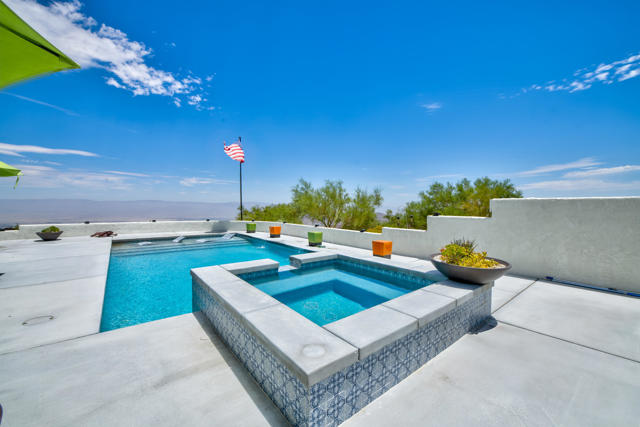 56375 Bighorn Drive, Mountain Center CA: https://media.crmls.org/mediaz/2d066476-530b-439c-810b-f411010e62c6.jpg