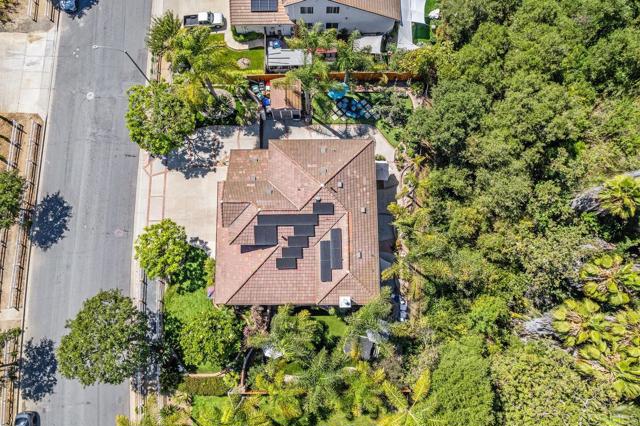 1467 Belmont Park Road, Oceanside CA: https://media.crmls.org/mediaz/2d06facf-49e7-41bf-a8ce-b7af185f1b53.jpg