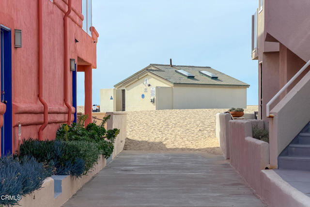 Detail Gallery Image 33 of 35 For 117 Van Nuys Ave, Oxnard,  CA 93035 - 3 Beds | 2 Baths