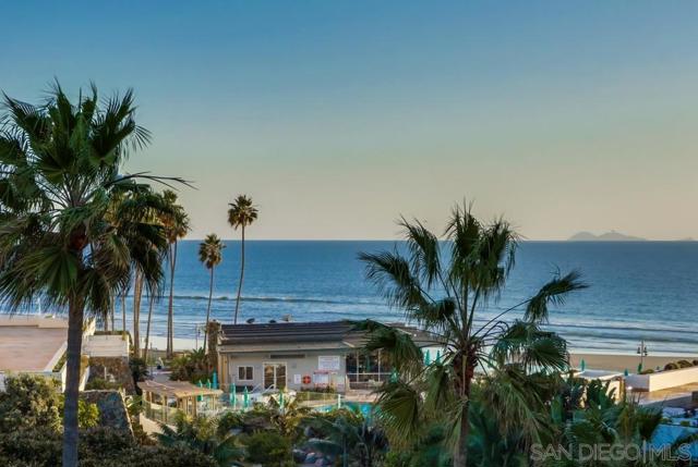 1750 Avenida Del Mundo, Coronado CA: https://media.crmls.org/mediaz/2d0807ab-2d05-40de-8e2c-bd8d3e3950a1.jpg