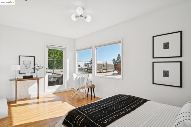 1069 Miller Ave, Berkeley CA: https://media.crmls.org/mediaz/2d084249-66ae-4b2e-95b8-595050f91a5a.jpg