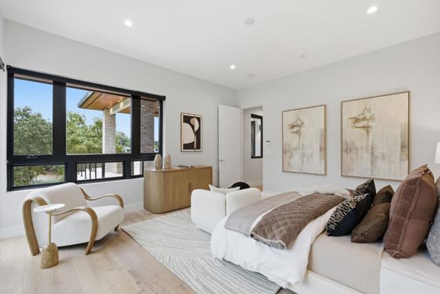 1669 Whitham Avenue, Los Altos CA: https://media.crmls.org/mediaz/2d086d33-27a2-4724-84ce-cfcd9fe12b82.jpg