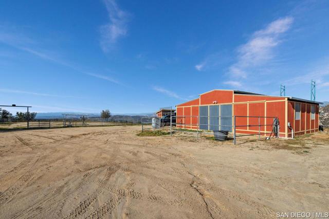 Image 40 of 51 For 589 Anderson Rd
