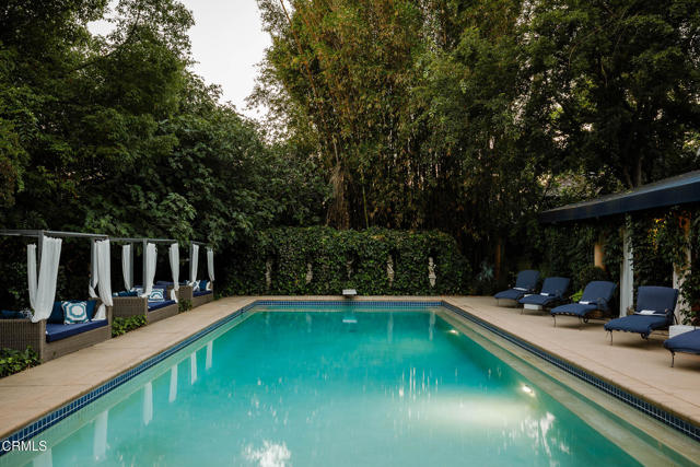 225 Grand Avenue, South Pasadena CA: https://media.crmls.org/mediaz/2d0c443c-d3f2-4b56-8c59-863e322ef0cf.jpg