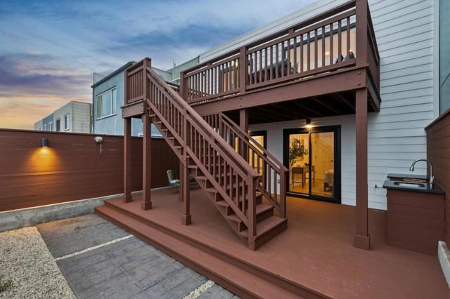 2271 40th Avenue, San Francisco CA: https://media.crmls.org/mediaz/2d0c4ffd-7bda-4c25-a58a-00160020421e.jpg