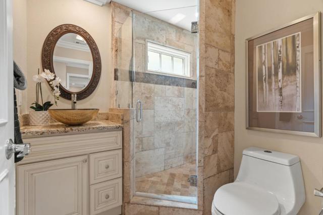 14811 Vickery Avenue, Saratoga CA: https://media.crmls.org/mediaz/2d0d41a3-4e67-43bf-8e76-87b7532f4936.jpg