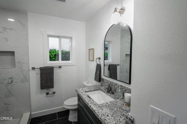 Detail Gallery Image 14 of 20 For 188 Stadium Ave, Ventura,  CA 93003 - 4 Beds | 2 Baths