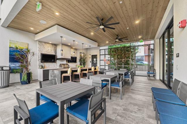 2358 Velocity, Fremont CA: https://media.crmls.org/mediaz/2d0ebf1a-402b-46d9-895f-73d6e23ec5c3.jpg