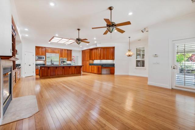 5000 Peach Blossom Lane, Oakdale CA: https://media.crmls.org/mediaz/2d0ed752-9468-4058-b25d-155c6dae81aa.jpg