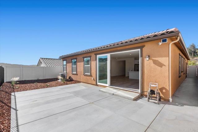 Image 27 of 40 For 1366 Topanga Drive