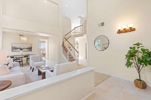 Detail Gallery Image 7 of 56 For 6181 Sunset Crest Way, San Diego,  CA 92121 - 4 Beds | 3 Baths