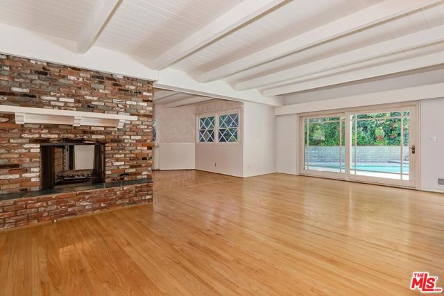 3637 Loadstone Drive photo 5