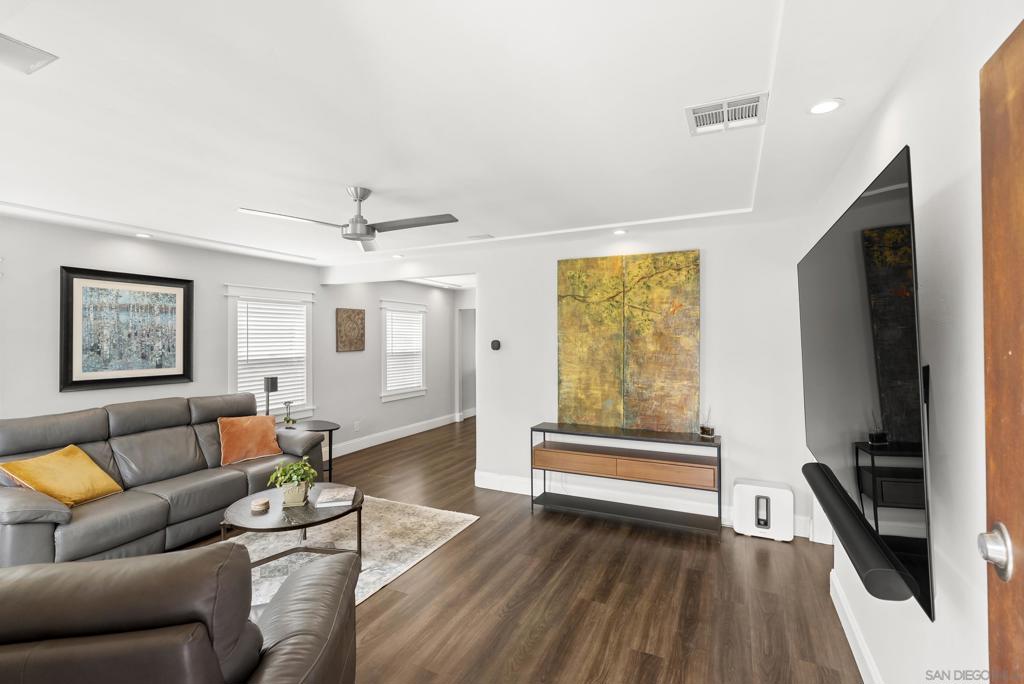 4502 Vista St - photo 8