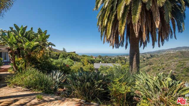1423 Chautauqua Boulevard photo 7