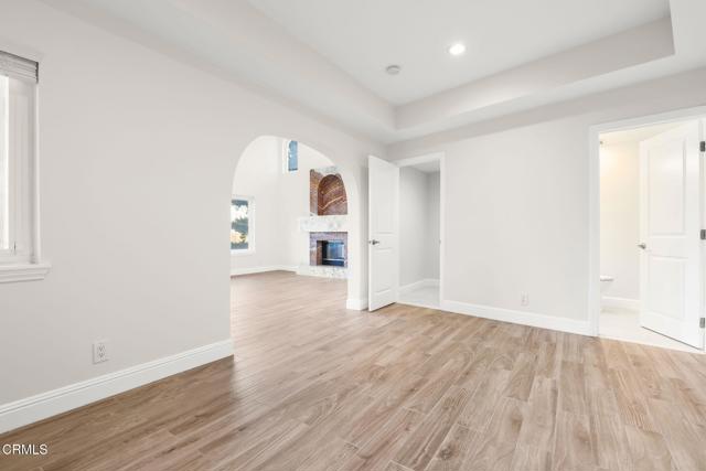 Detail Gallery Image 27 of 68 For 920 Glen Oaks Bld, Pasadena,  CA 91105 - 3 Beds | 3/1 Baths