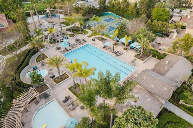 Detail Gallery Image 12 of 51 For 3722 Bergen Peak Pl, Carlsbad,  CA 92010 - 3 Beds | 2/1 Baths