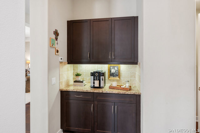15234 Maple Grove LN, San Diego CA: https://media.crmls.org/mediaz/2d15b228-67aa-4426-9092-f64c8dcb51f0.jpg