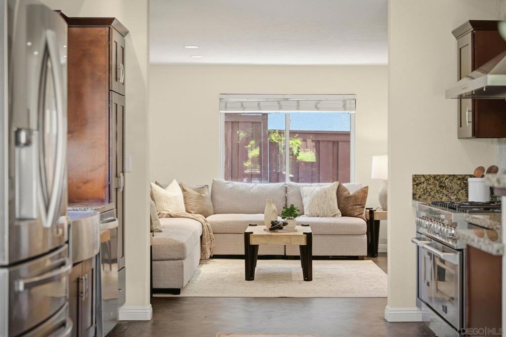 981 Robin Ct. - photo 16