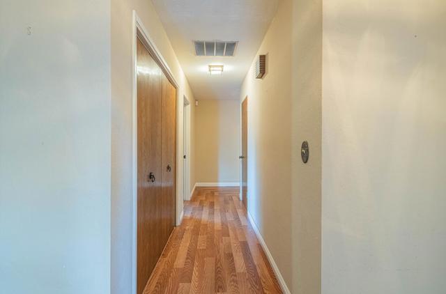 1007 Driftwood Place, Salinas CA: https://media.crmls.org/mediaz/2d163ab1-08b9-4d79-ac7d-1db40322f021.jpg