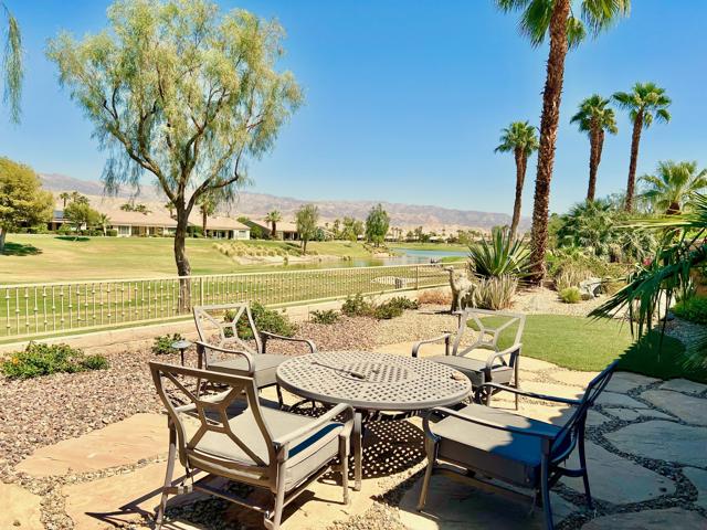 81562 Camino Los Milagros, Indio CA: https://media.crmls.org/mediaz/2d165995-934c-41e9-9711-9cbbded98729.jpg