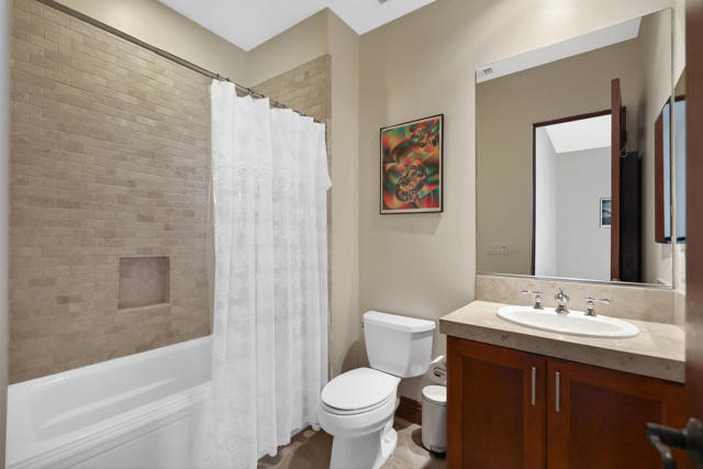 Image 36 of 50 For 80959 Rockberry Court