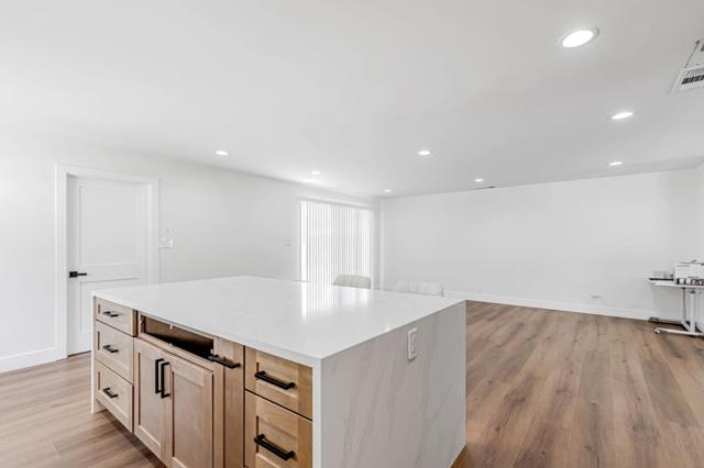 700 Eschenburg Drive, Gilroy CA: https://media.crmls.org/mediaz/2d1830e5-ee05-4c52-9a56-db67cdbfd77c.jpg
