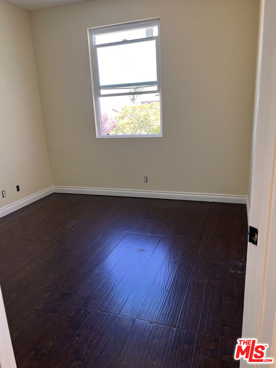 40247 Preston Road, Palmdale CA: https://media.crmls.org/mediaz/2d1838a2-b11f-4136-be9c-dd5d38efa319.jpg