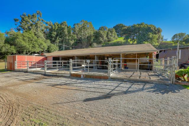 8718 Mccarty Ranch Drive, San Jose CA: https://media.crmls.org/mediaz/2d183903-5202-4859-b564-ab8aa279e7d0.jpg