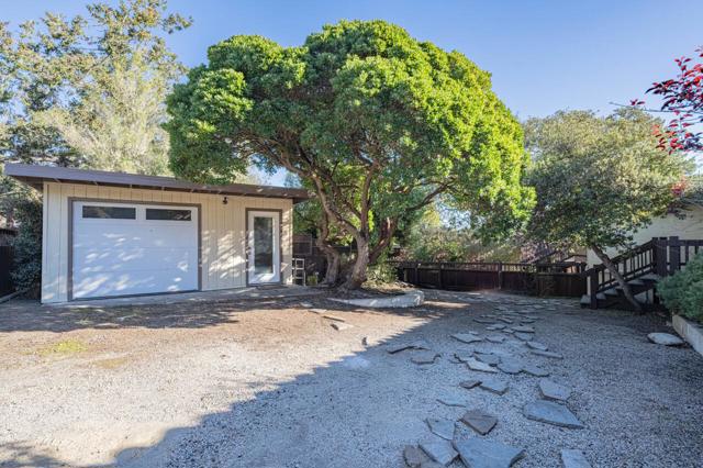25685 Morse Drive, Carmel CA: https://media.crmls.org/mediaz/2d18cfa1-2f5f-40a7-ac96-0408a85531d8.jpg