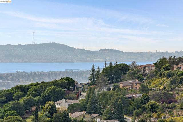 Image 32 of 60 For 7919 Phaeton Dr