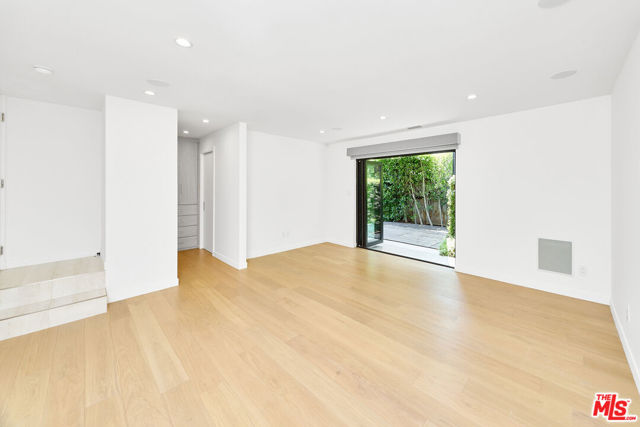 310 Beloit Avenue, Los Angeles CA: https://media.crmls.org/mediaz/2d1a409f-f029-44de-a73d-79eff1defd08.jpg
