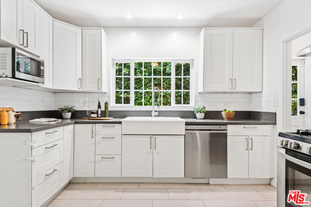 MLS #25607819 image #21