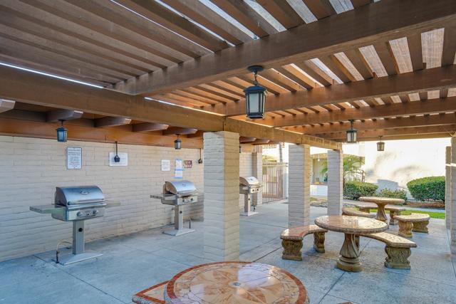 6069 Rancho Mission Rd, San Diego CA: https://media.crmls.org/mediaz/2d1aedb3-f9c5-4756-ae78-e9576b07a5fc.jpg