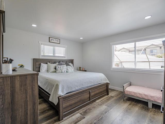 27 Burchell Avenue, Freedom CA: https://media.crmls.org/mediaz/2d1bc665-4e9d-44ad-a3dc-5bc10bbcf735.jpg