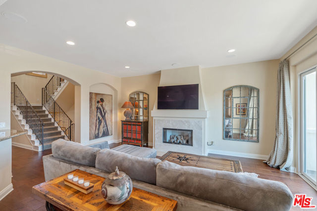 Drew Fenton | 23963 De Ville Way Malibu CA | MLS: 7406823