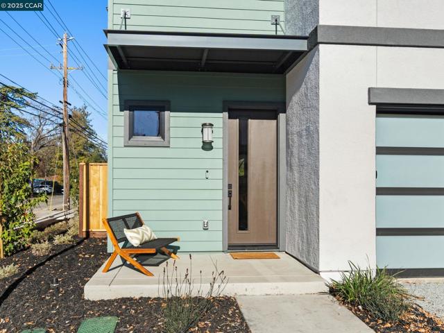 245 Haleena Place, Walnut Creek CA: https://media.crmls.org/mediaz/2d1bf9d3-1d84-4344-b3ce-bb62ebf6a595.jpg