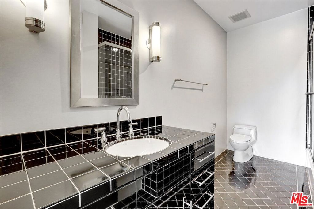 MLS #26640843 image #25