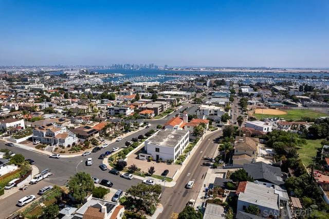 3325 Canon St, San Diego, California 92106, 3 Bedrooms Bedrooms, ,2 BathroomsBathrooms,Single Family Residence,For Sale,Canon St,240023115SD